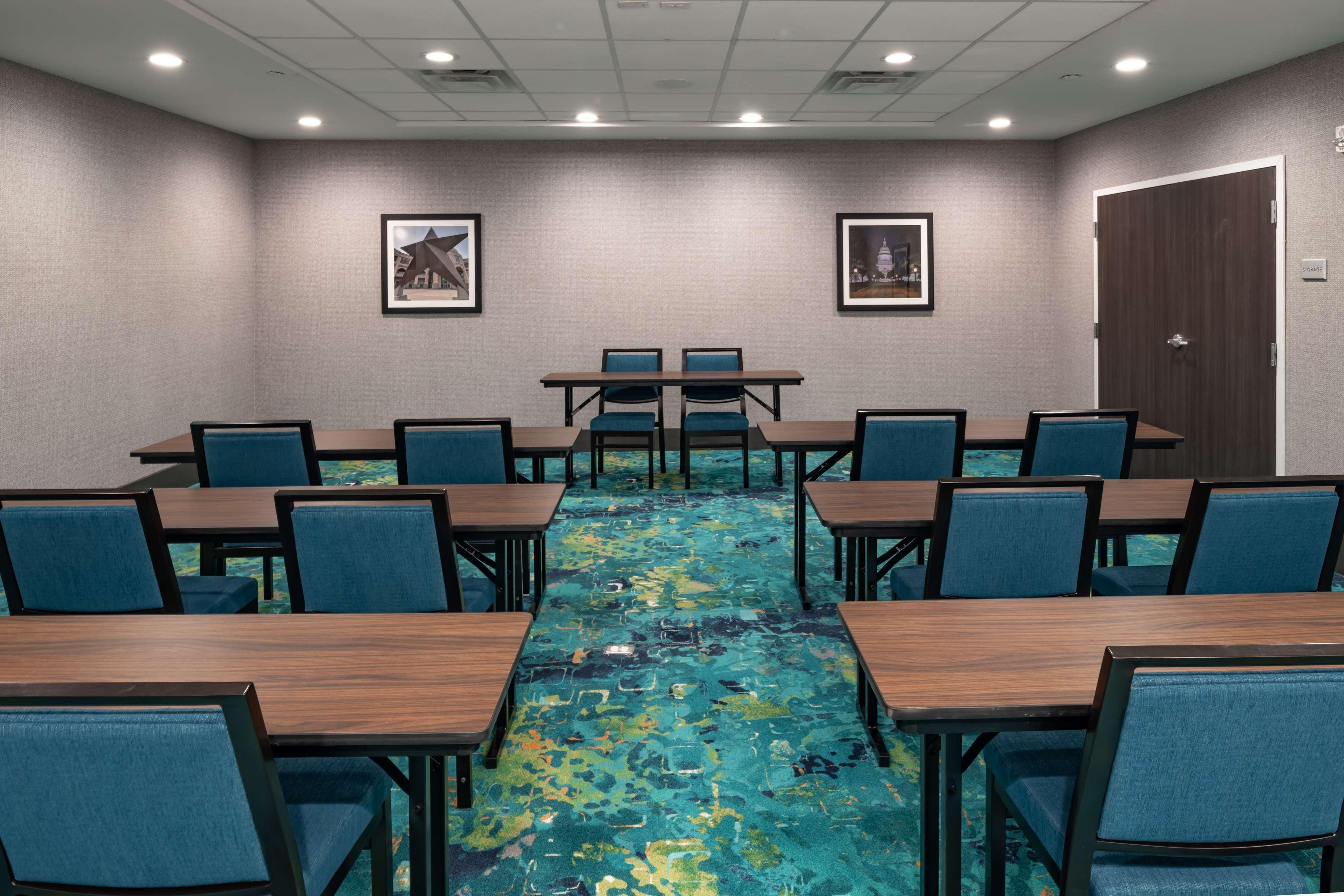 Hampton Inn & Suites Dallas/Plano Central Exterior foto
